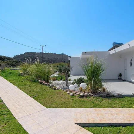 Niva Apartment Kamiros