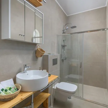 Niva Appartement *